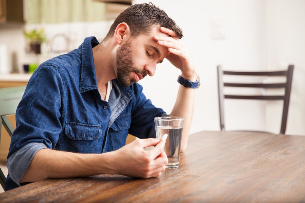 Anti -inflammatory drugs and no inflammation to treat prostatitis in a man