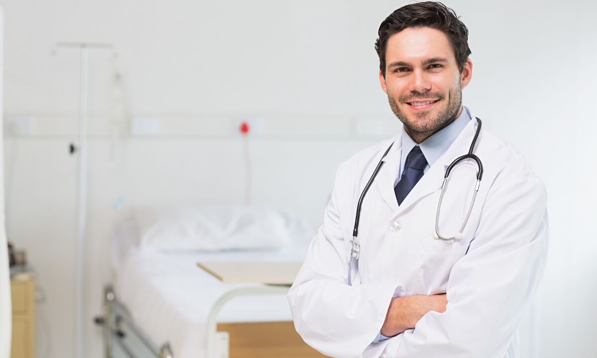 The doctor prescribes the medication to treat prostatitis based on the analysis results