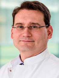 Dr. Urologist Pavel